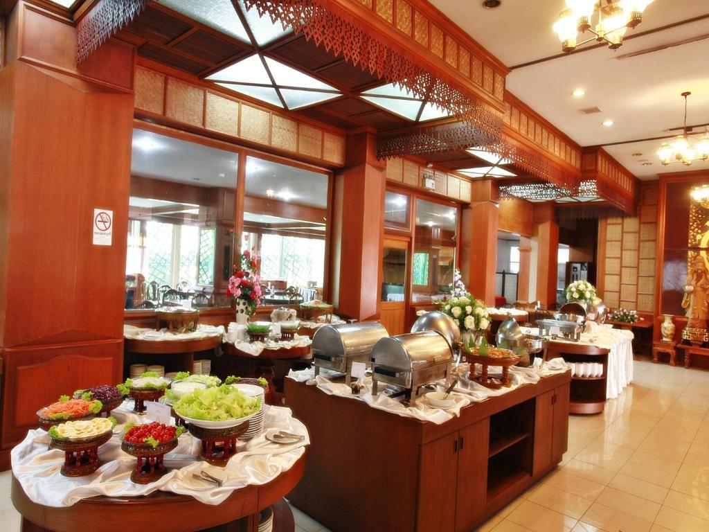 Chiang Mai Phucome Hotel Exteriör bild